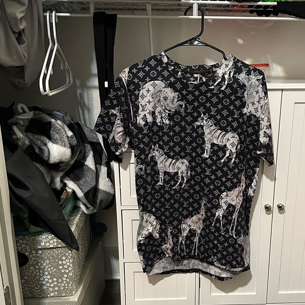 Louis Vuitton Black and White Animal Print Short Sleeve Tee